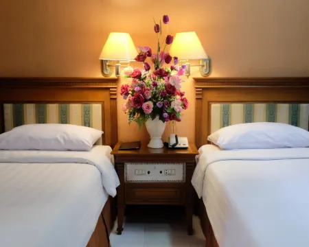 سابتا ناوا ريزورت 1 جريسيك فنادق في غريسيك ريجينسي