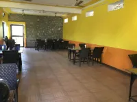 Royal Zayka Hotel & Restaurant