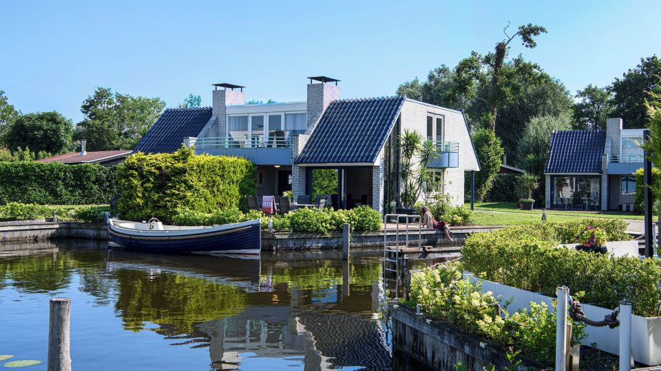 Amsterdam / Loosdrecht Rien Van Den Broeke Village