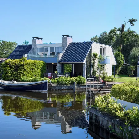 Amsterdam / Loosdrecht Rien Van Den Broeke Village