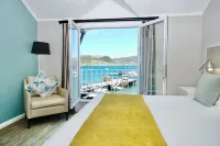 Simon's Town Quayside Hotel - balcony