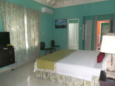 Paradise on the Rocks Hotels near Negril Cliffs