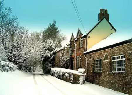 The Hunters Rest Inn Отели в г. Бишоп Саттон