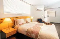 The Lodge Motel, Newman 뉴먼 호텔