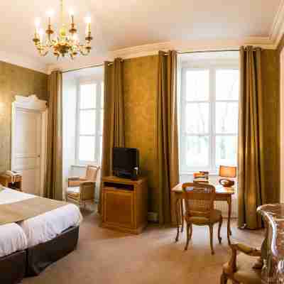 Château de Bellefontaine Rooms