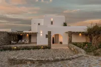 Mykonos AG Villas in Ftelia Beach