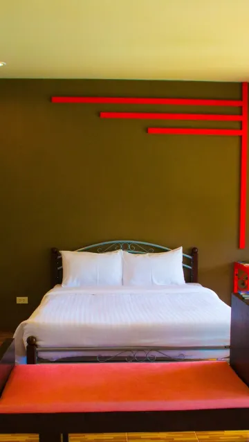 ห้องดีลักซ์ เตียงใหญ่ 1 เตียง