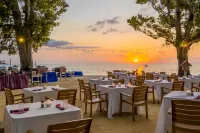 Sunset at the Palms Resort - Adults Only - All Inclusive