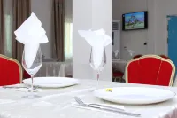 Paradisia Hotel Hotels in Godomey