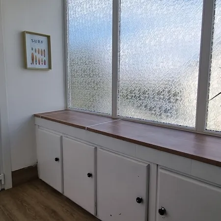 Pretty and Bright Renovated House in the Center of Trégunc with Enclosed Garden