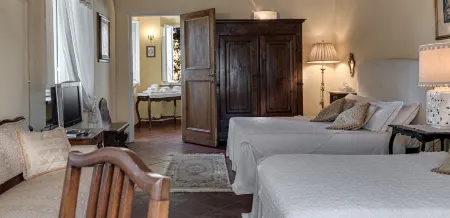 Villa la Dogana B&B di Charme - Historic Villa with a Beautiful Garden