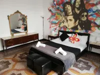 レオーネ X ジェノバ のホテル