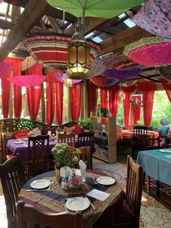 Rabbit Hole Hotel Отели в г. Крюгерсдорп