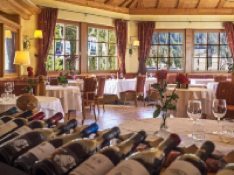 호텔 베르텔리 마돈나디깜피글리오 호텔