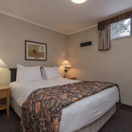 Douglas Fir Resort & Chalets