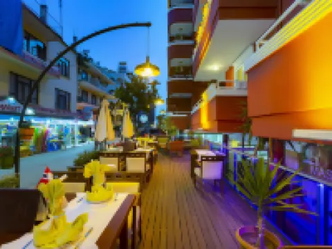 Bayram Apart Hotel Hotels near Kleopatra Beach