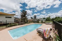 Mudgee Valley Park - Pools