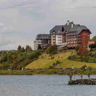Wyndham Puerto Varas Pettra Hotel Exterior