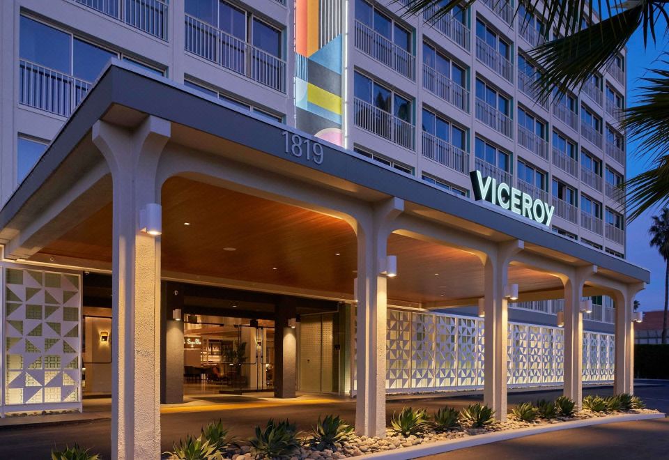 5. 바이스로이 산타..