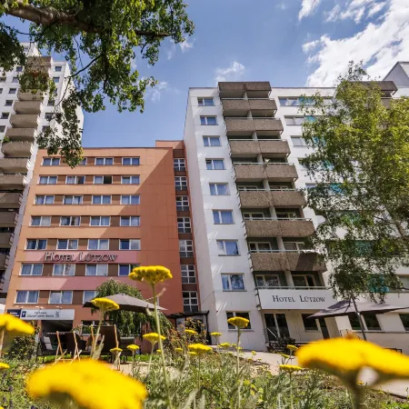Hotel Lützow Отели рядом с достопримечательностью «Торговый центр Europa-Center»