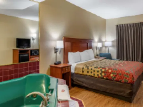 エコノ ロッジ コーディール コーディールのホテル