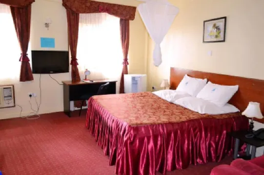 ホテル パラダイス オン ザ ナイル のホテル