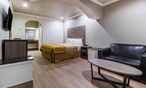 Scottish Inn and Suites Baytown