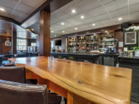 Regent Hotel Revelstoke Hotels in Revelstoke