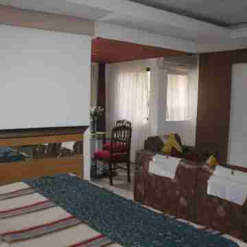 Adwoa Wangara Apartments Rooms