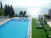 Karina Hotel a Agios Ioannis Peristerion