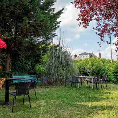 SARL LE RELAIS CICERO Hotel Exterior