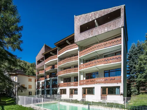 Vacancéole - Résidence l'Edelweiss Hotels in Isere
