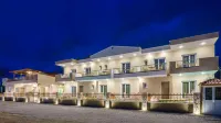 Lagaria Luxury Rooms & Apartments Hotels in Volvi