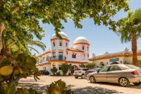 Hostal Alhambra - parking