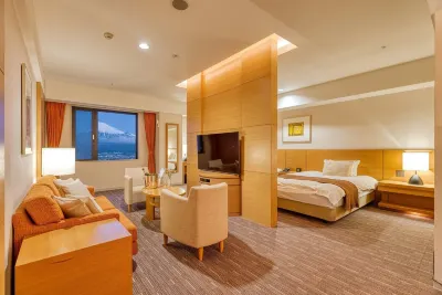 Hotel Grand Fuji Hotels near 1805-72 Matsuoka
