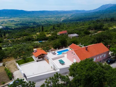 Villa Dragić