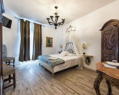 洛吉雅城堡酒店 特倫託酒店