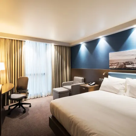 Hampton by Hilton Aberdeen Airport Отели рядом с достопримечательностью «Конгресс-центр TECA»