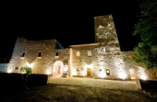 Arapakis Historic Castle Hôtels à : 