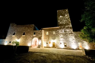 Arapakis Historic Castle Hotels in 