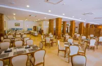 Mandalay Lodge Hotel - Frühstück