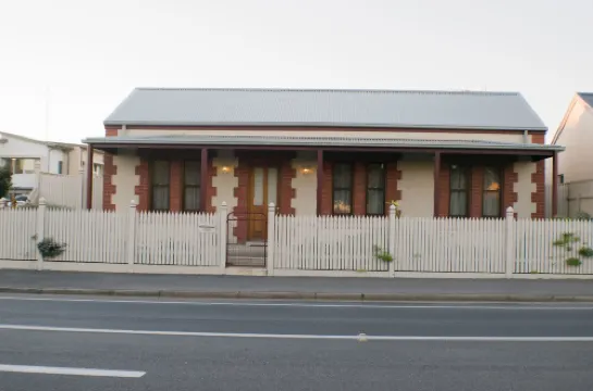 Longreach at Port Elliot