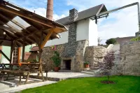 Pivovarský dvůr Lipan Các khách sạn ở Pisek