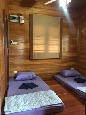 Baan Suan View Dee Homestay