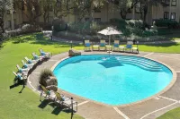 Protea Hotel Midrand - Pools