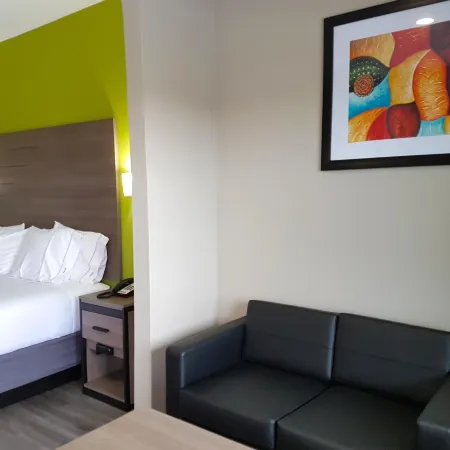 Empire Inn Cypress