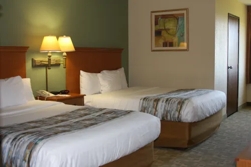 Barkers Island Inn Resort & Conference Center Hotels in Superior
