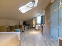 Garni Hotel D10 Hotels near Millenary Monument