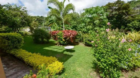 ClarenceVille Villa Apartments Отели в г. Ред Гейт