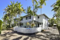 Coco Bay Resort - 3-Star